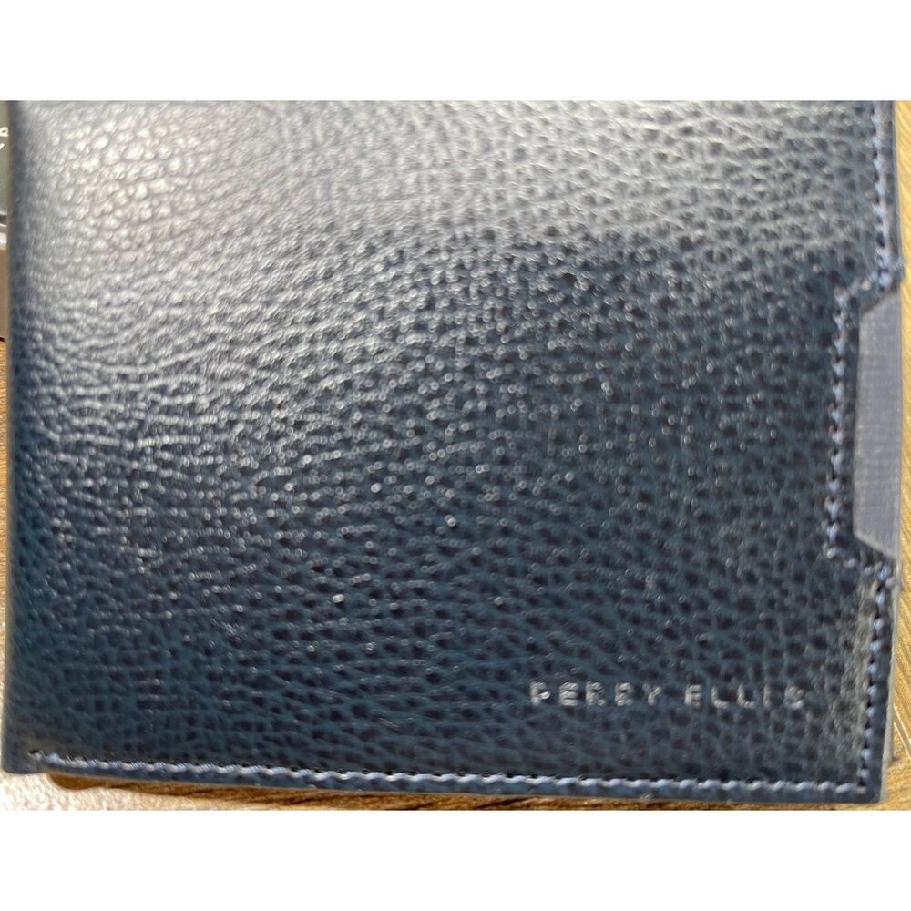 Perry Ellis Mens Portfolio Pebble Bifold Wallet Navy Leather RFID Blocking